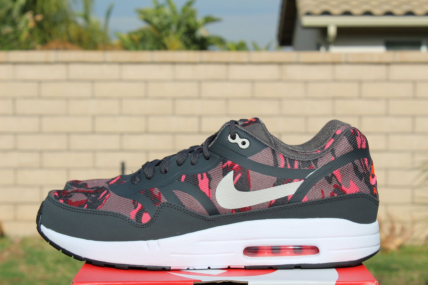 nike air max 1 premium tape camo nike air max 1 premium tape camo